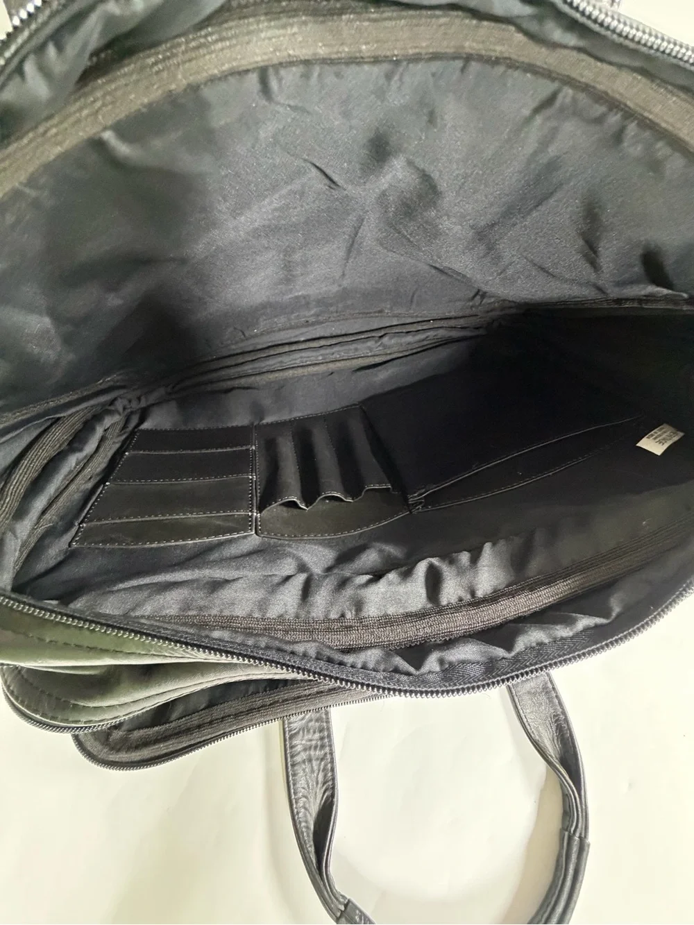 Heritage Black Leather Laptop Briefcase Messenger Bag Travel Organizer